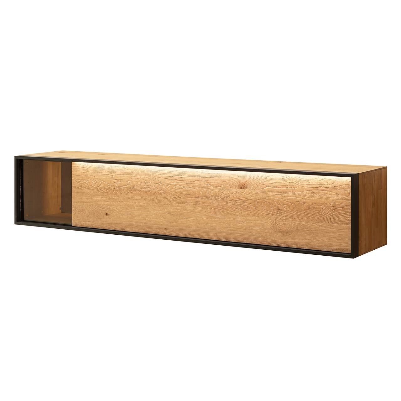 Hartmann YOLA Schöner Wohnen - Hängelowboard 8590-2202 Modernes Hängelowboard aus sandgestrahlter Kerneiche Natur mit beleuchtetem Glasausschnitt links, eingefasst in einen anthrazitfarbenen Metallrahmen.