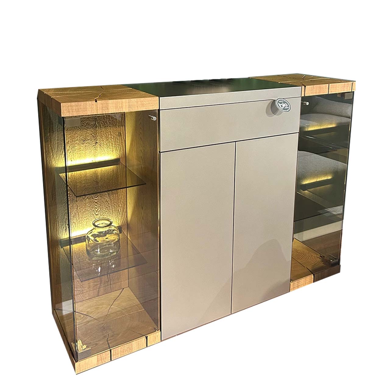Hartmann VARA - Highboard 7210W-6151T inkl. Beleuchtung - SALE Hartmann VARA - Highboard 7210W-6151T inkl. Beleuchtung - SALE