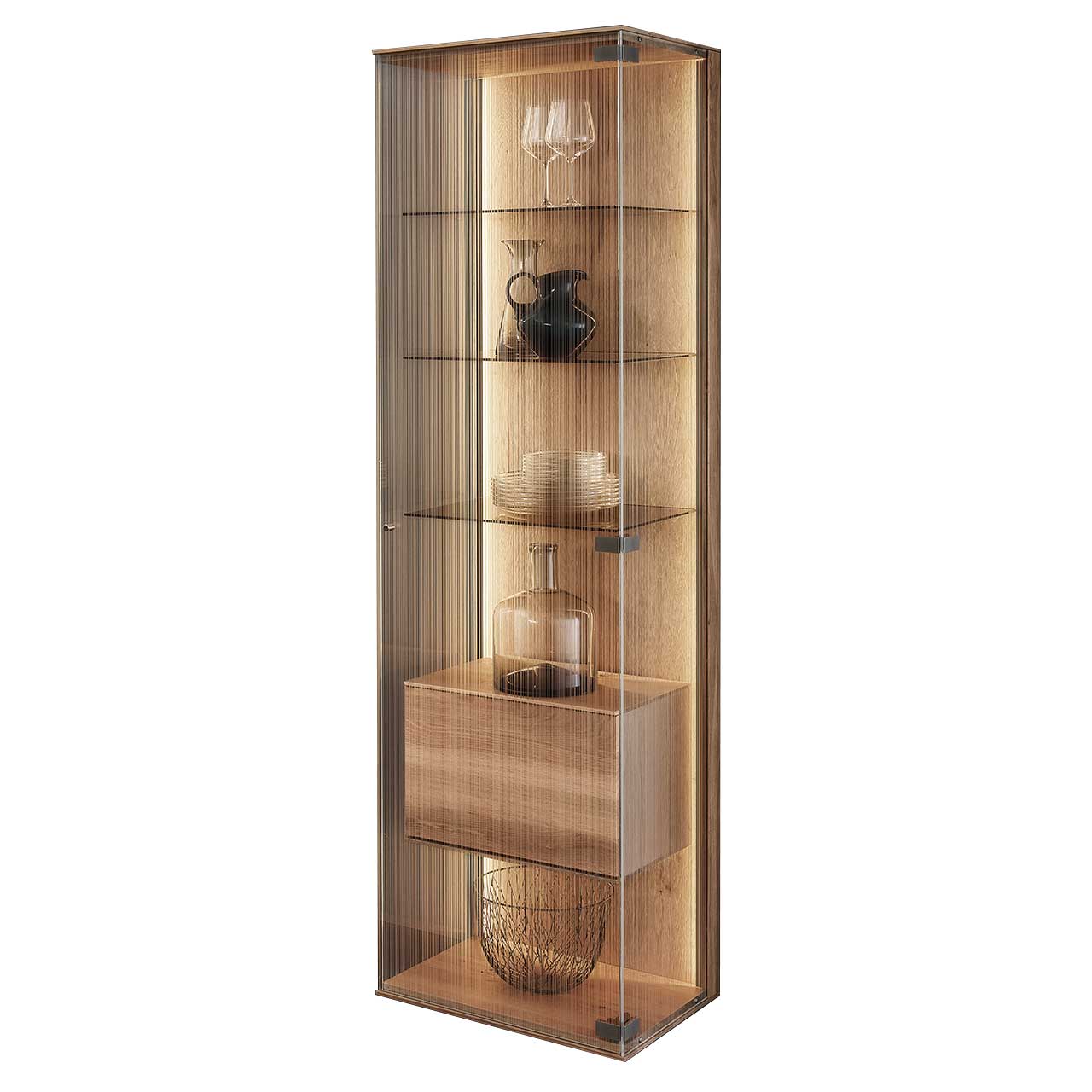 Hartmann LINEA Leonardo Living - Standvitrine 8540-0062 re. Moderne Standvitrine aus Kerneiche Natur mit dreiseitiger Glasfront aus satiniertem Glas und innenliegendem Holzkorpus mit Holzklappe.
