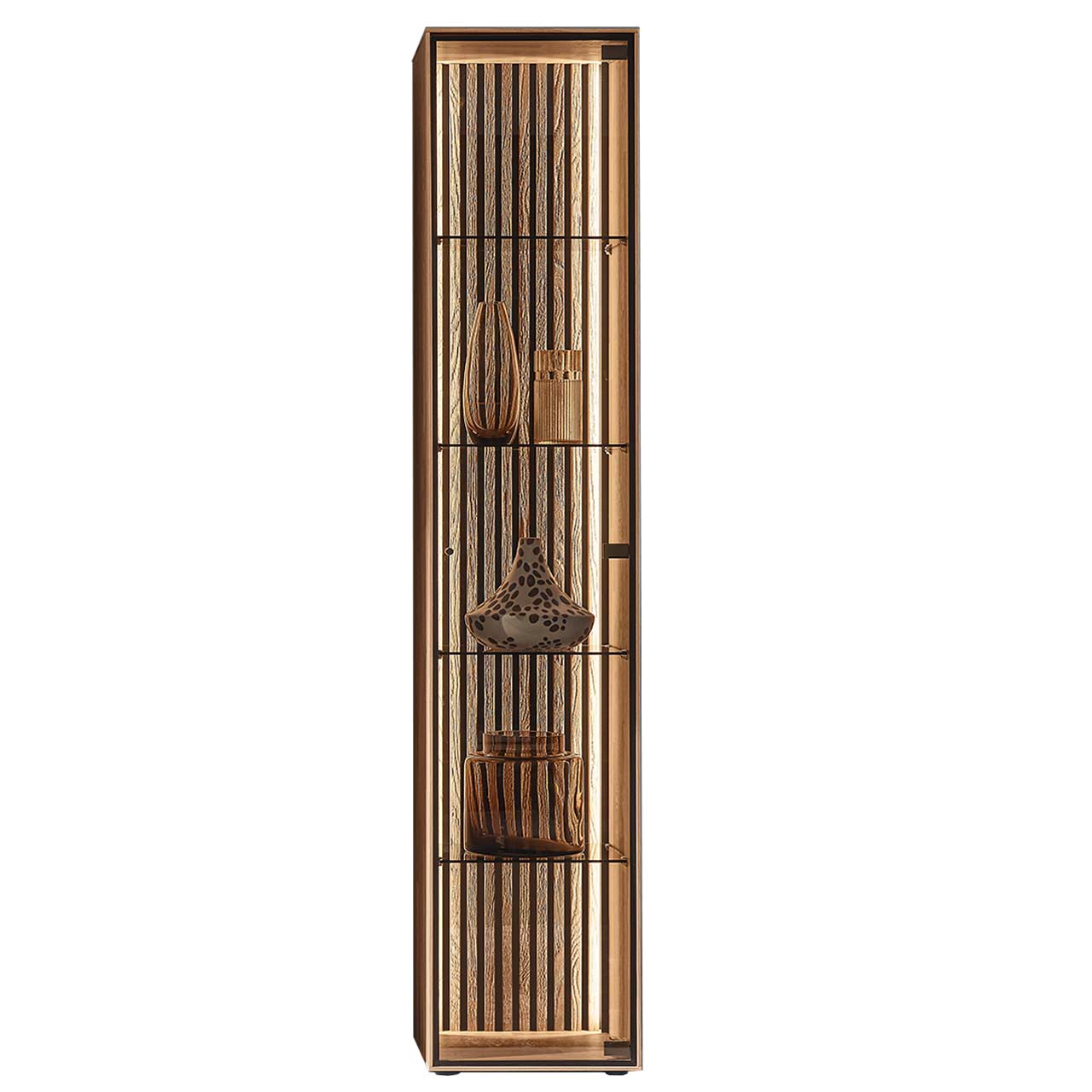 Hartmann SELINO - Standvitrine 8560-0042 re. - Türanschlag rechts Moderne Standvitrine aus hellem Holz mit großer Glastür und Lamellenrückwand und vier Glaseinlegeböden.
