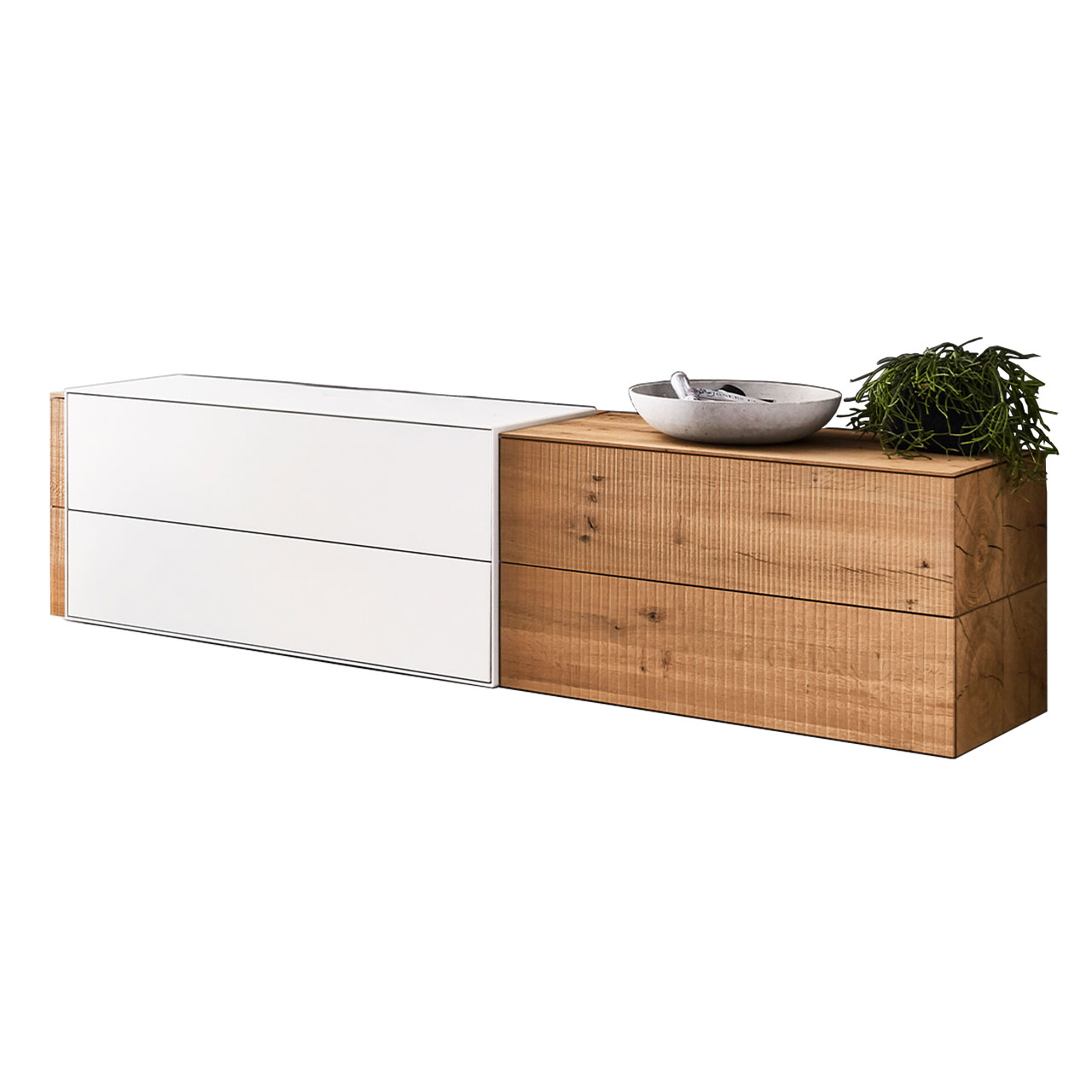 Lowboard aus massivem Holz mit Lack weiß