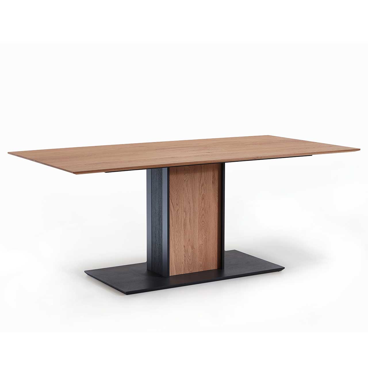LINEA Leonardo Living - Esstisch 8540-1814 Massiver Holztisch mit rechteckiger Tischplatte aus Kerneiche Natur.