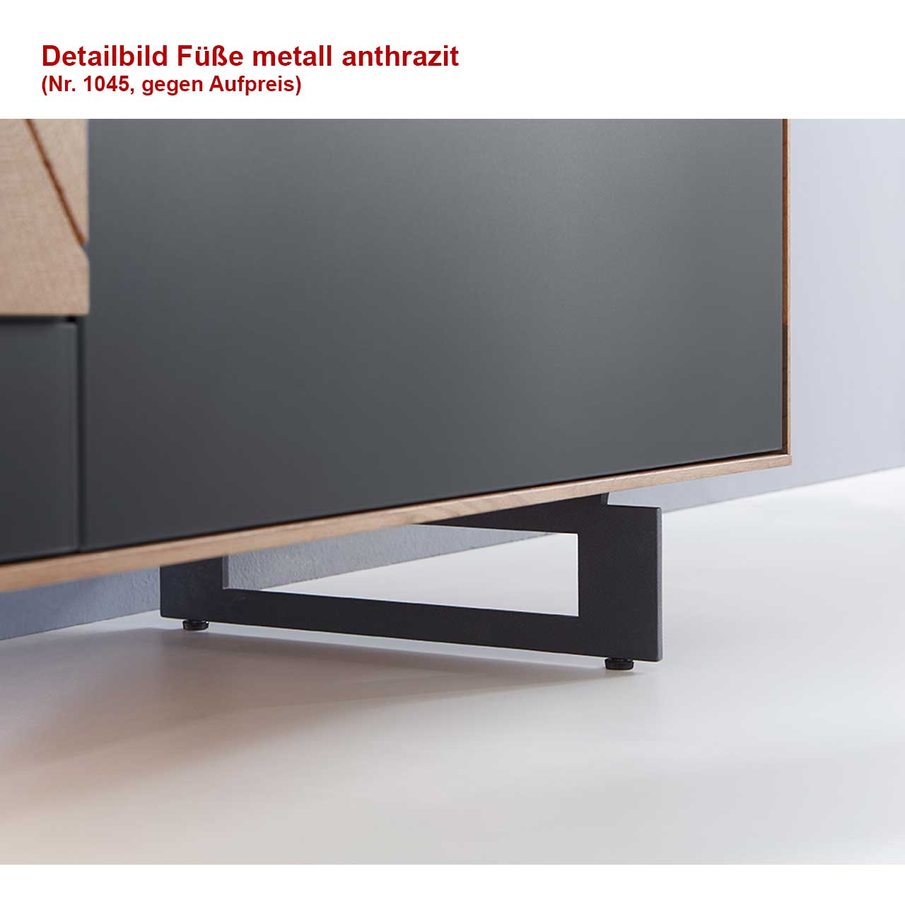 Hartmann CAYA - Metallfüße anthrazit 7170-1045 Detailbild einer Metallkufe anthrazit am CAYA Lowboard inkl. Hinweistext der Artikelnummer 7170-1045