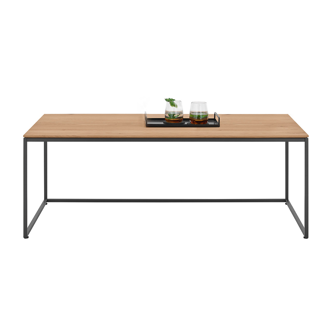 Moderner Couchtisch mit rechteckiger Holztischplatte in Kerneiche Natur und filigranem Metallgestell in Anthrazit - In Frontansicht.