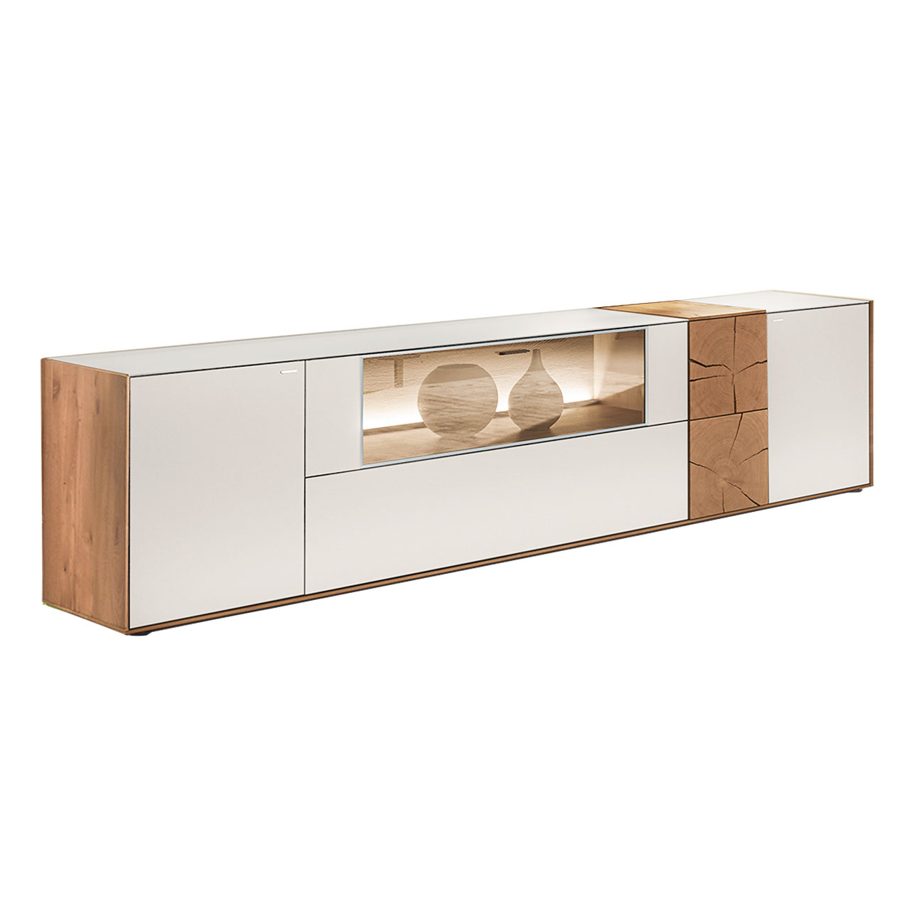Modernes Lowboard aus massiver Kerneiche Umato mit Mattglas weiß Front, mittig mit Glasklappe, rechts mit dekorativer Hirnholz Applikation aus zwei rechteckigen Hirnholzscheiben.
