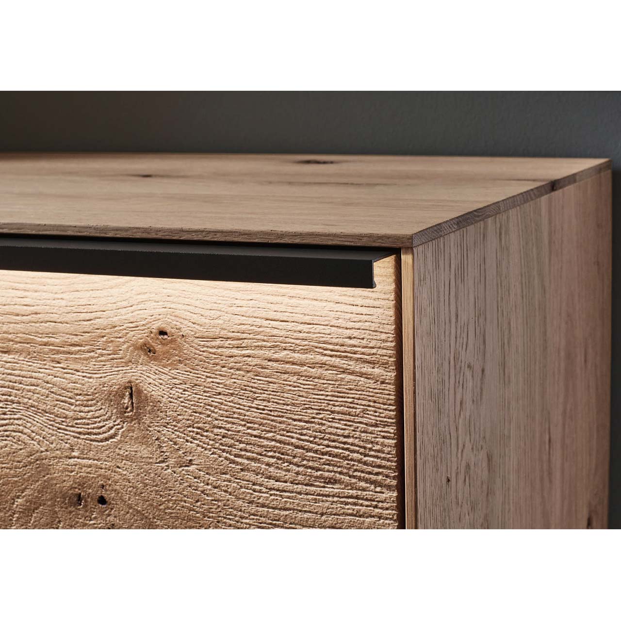 Detailaufnahme einer Griffbeleuchtung