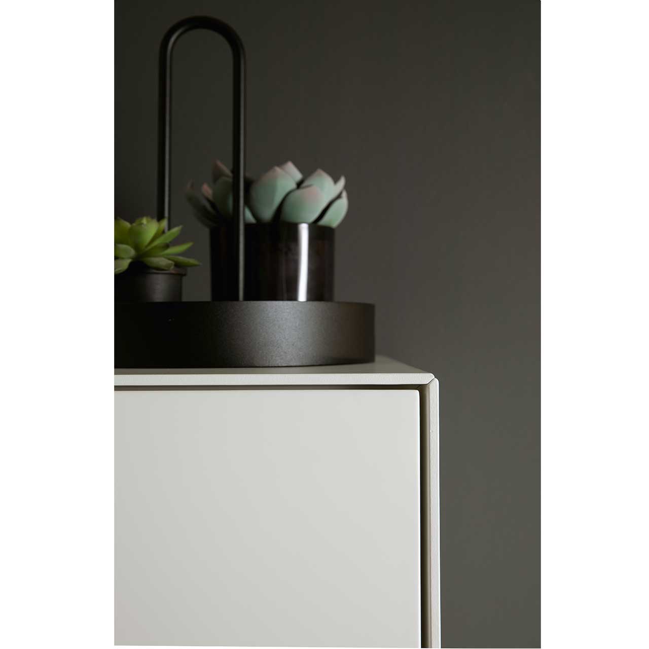 HM_Yonna_8350_detail_korpusecke_weiss_1280x1280 Schöner Wohnen YONNA - Highboard 8350-6161W